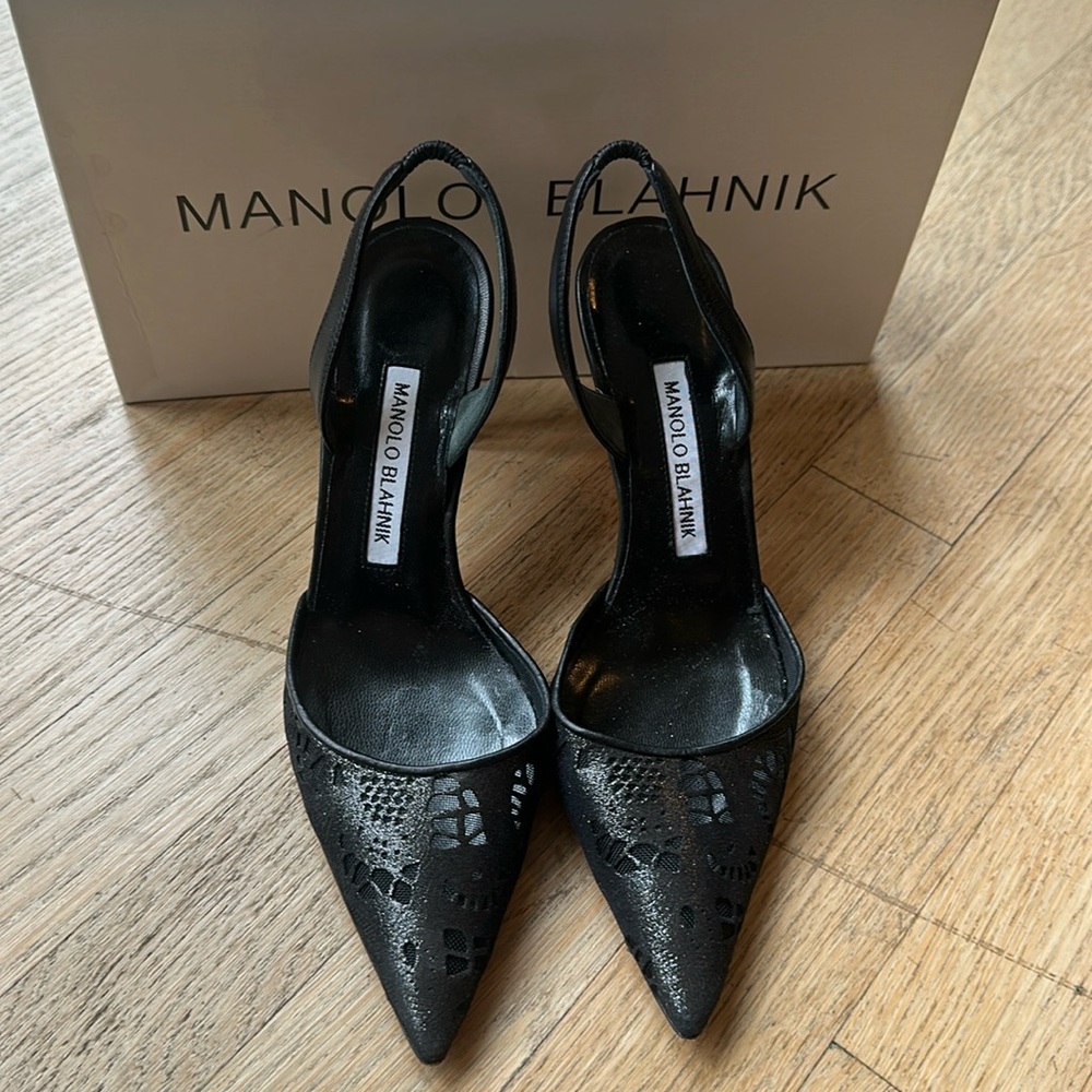 Manolo Blahnik slingback pumps in black crepe in size 5.5